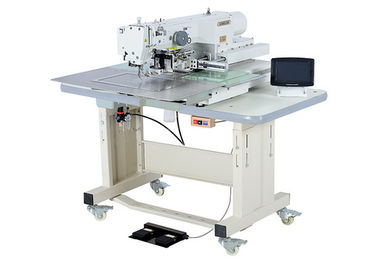 Porcellana Velocità programmabile della macchina 2500rpm del ricamo del piede di Presser con il motore facente un passo fornitore