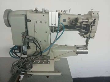 Porcellana Macchina per cucire del modello automatico resistente per la borsa di cuoio/Demin/densamente tessuto fornitore