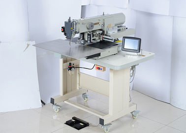 Velocità programmabile della macchina 2500rpm del ricamo del piede di Presser con il motore facente un passo fornitore