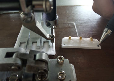Alte velocità 20 - 75mm gancio e larghezza della macchina per cucire della biancheria intima del modello del fermaglio dell'occhio fornitore