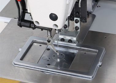 Macchina per cucire controllata da computer meccanica di 60mm * di 130 per l'alimentazione dell'ago di industria fornitore
