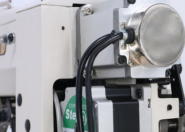 Fissando il servomotore 750W di CA della macchina per cucire di Bartack del tessuto alimenti l'ago 17 di DP X fornitore