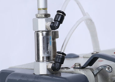 Fissando il servomotore 750W di CA della macchina per cucire di Bartack del tessuto alimenti l'ago 17 di DP X fornitore