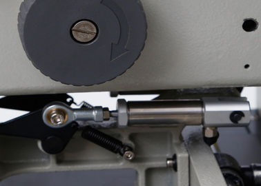 Le imbracature flessibili hanno automatizzato la macchina per cucire per il piano della camicia/imbracatura del poliestere fornitore