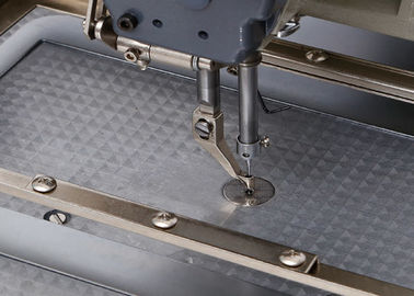 Le imbracature flessibili hanno automatizzato la macchina per cucire per il piano della camicia/imbracatura del poliestere fornitore